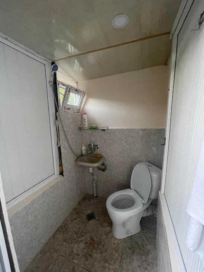 Chveni Ezo Hotell Ambrolauri Exteriör bild