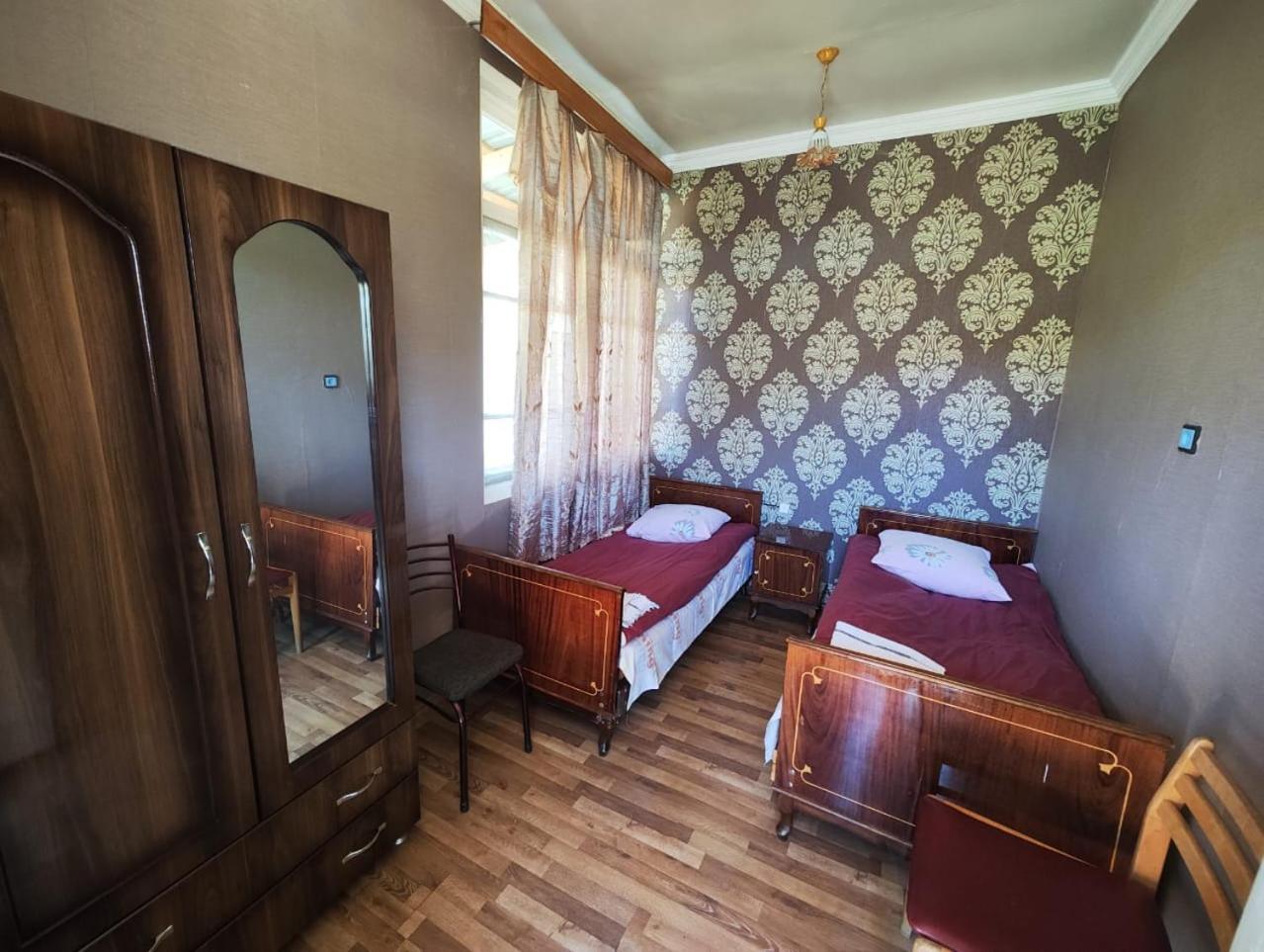 Chveni Ezo Hotell Ambrolauri Exteriör bild
